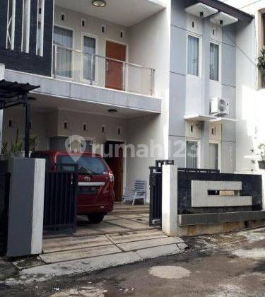 Rumah Jual 2 Lantai Strategis di Banyumanik A0946 1