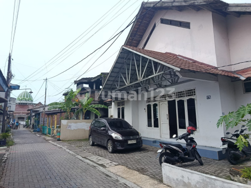 Rumah Bagus Siap Huni Strategis di Semarang Utara A5196 1