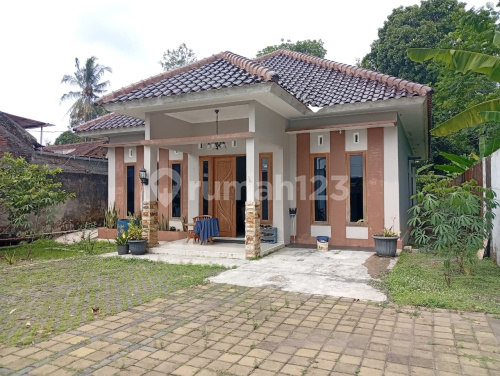 Rumah Bagus Siap Huni Di Tuntang Kab Semarang A4976 1