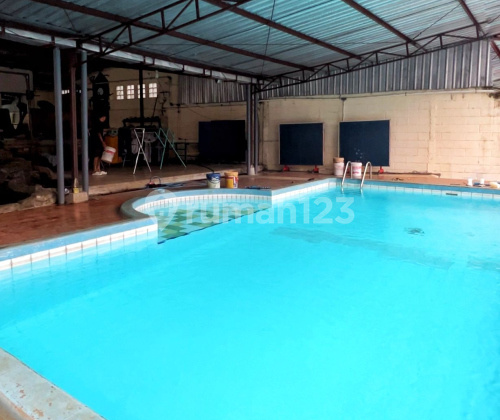 Rumah Damai Halaman Luas Ada Lapangan Basket Kolam Renang Di Gunung Pati A4787 2