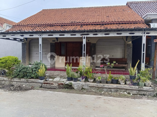 Affordable Ready-to-Occupy Strategic House in Pebatan Brebes A5090