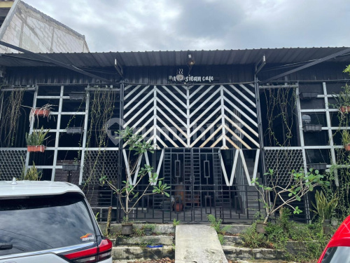 Cafe and Good Boarding House Ready to Occupied Strategically in Tembalang A5289 Cafe and Good Boarding House Ready to Occupied Strategically in Tembalang A5289