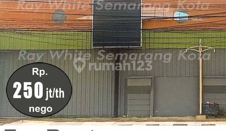 Strategic Ready-to-Use City Center Shop House in Central Semarang A4993 2