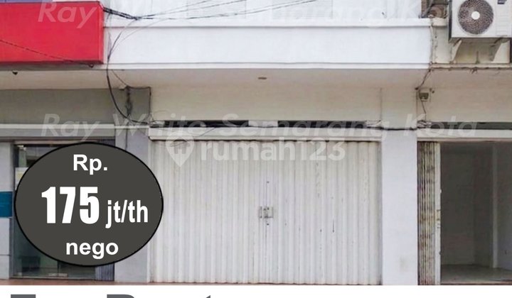 Ready-to-Use Three-Story Shophouse in Strategic Gayamsari A5532 2