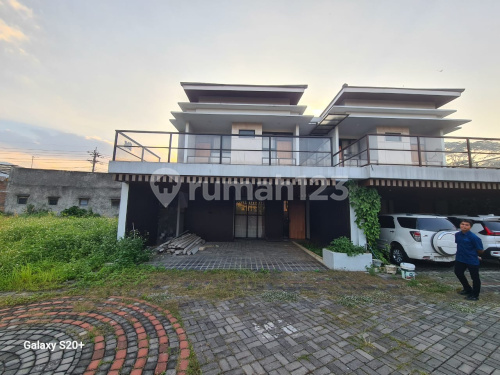 Rumah Mewah Bagus Siap Huni Di Ungaran Barat A4969 1