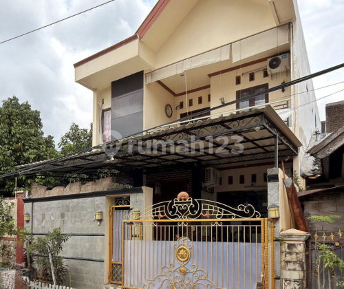 Rumah Dua Lantai Siap Huni Bagus di Tembalang A5221 1