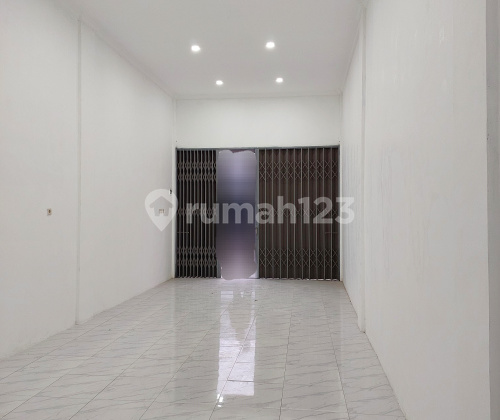 Ruko Dua Lantai Siap Pakai Di Sidorejo Salatiga A4911