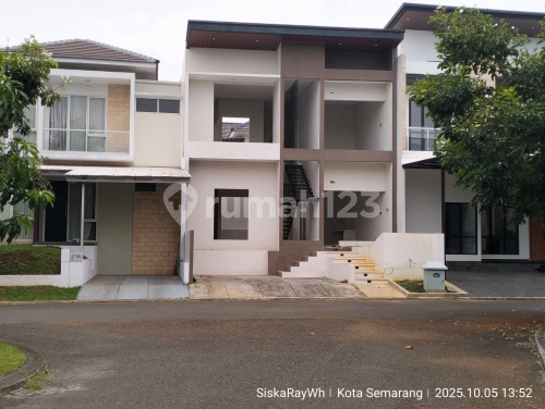 Good Strategic Ready-to-Live House in BSB A4683 1