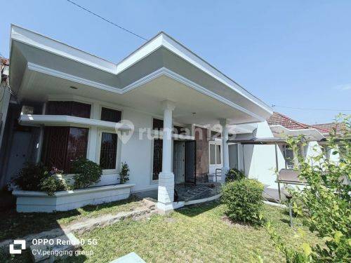 Rumah Cantik Siap Huni Di Banyumanik A0907 1