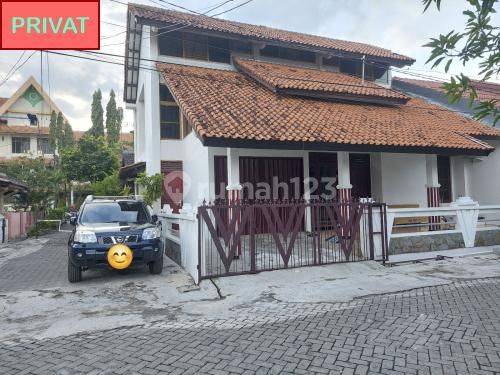 Rumah Bagus 2 Lantai di Semarang Timur K8589 1