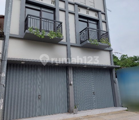 Ruko Dua Lantai Siap Pakai Di Sidorejo Salatiga A4910