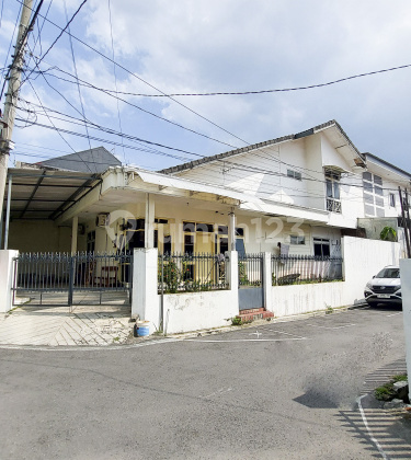 Rumah Siap Huni Bagus Strategis di Semarang Tengah A5394 1