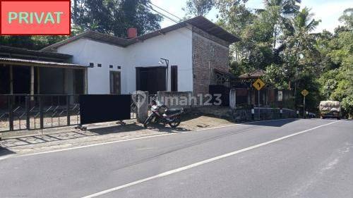 Rumah Strategis Cocok Untuk Usaha di Magelang A0889 1