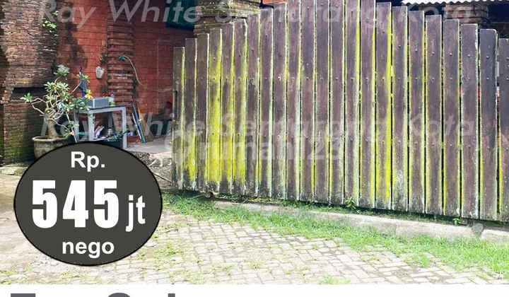 Affordable Two and a Half Story House in Mulyoharjo Jepara A4948