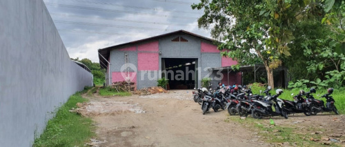 Tanah dan Gudang Siap Pakai Luas Di Pedurungan A4742 1