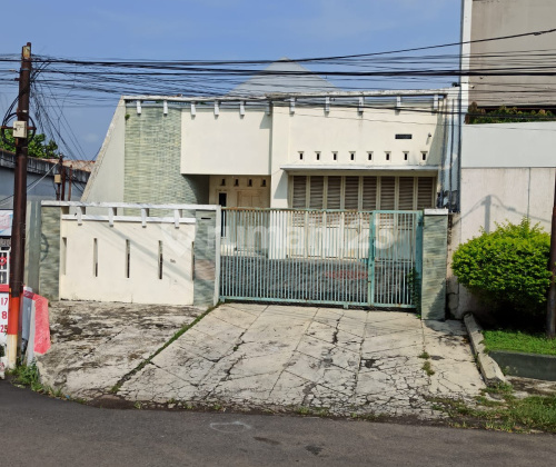 Rumah Murah Siap Huni Strategis di Gajah Mungkur A5558 Rumah Murah Siap Huni Strategis di Gajah Mungkur A5558