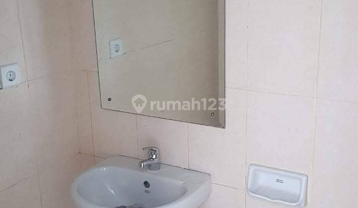 Ruko di Cempaka Putih 2