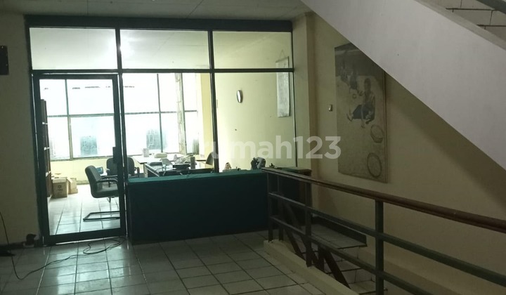 Shop House for Sale in Sunter