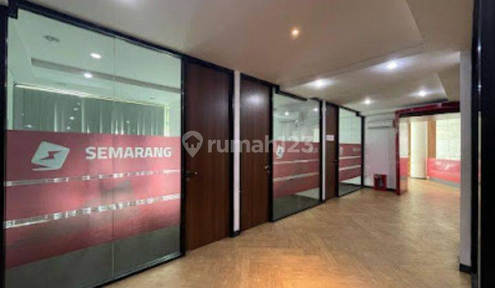 Gedung 2600m2  bagus jakarta pusat 2