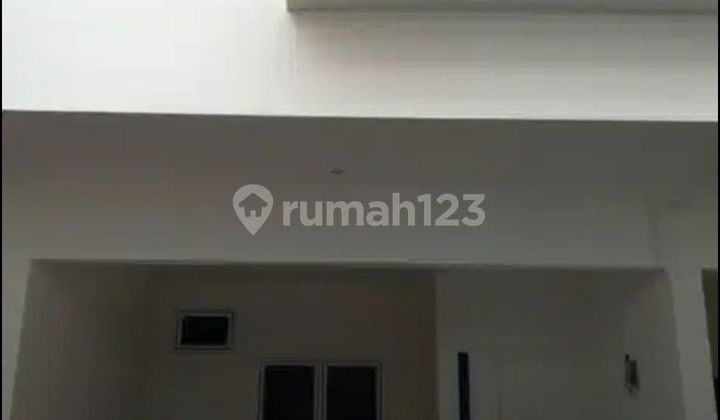 Rumah 2 Lantai SHM Baru cempaka putih