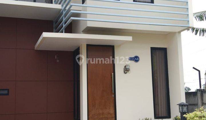 Rumah 2 Lantai Bagus di ciputat   1