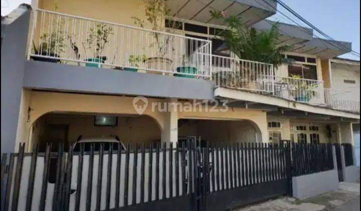 Rumah 3 Lantai cikini  cocok buat kos2 area cikini jual cepat 1