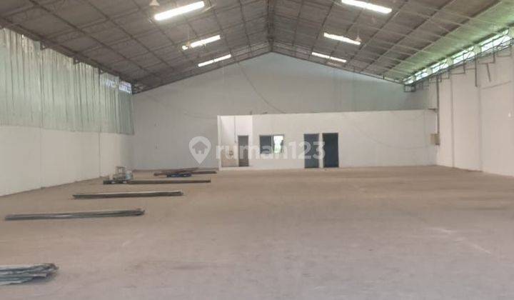 Gudang 1500m2 Bagus di tangerang cuma 6oojuta bisa kontiner 40 ft 1