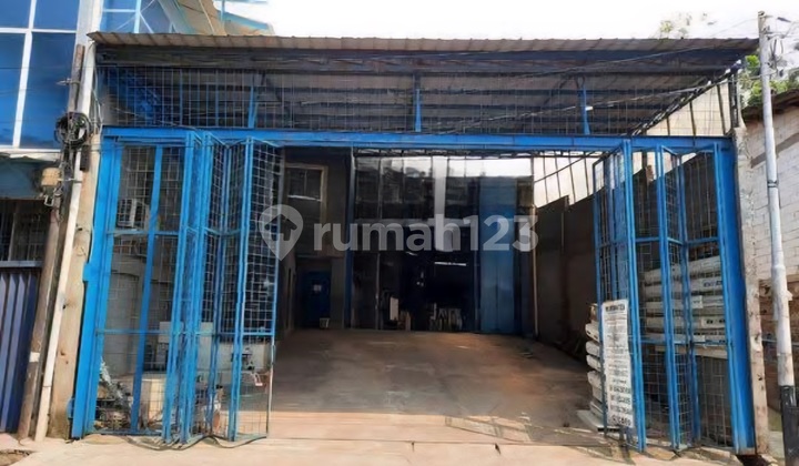 Warehouse In Kalimalang. Teakwood. Clear For Sale Or Rent Warehouse In Kalimalang. Teakwood. Clear For Sale Or Rent