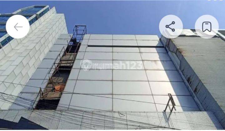Gedung Di Hasyim Ashari 1000m2 1
