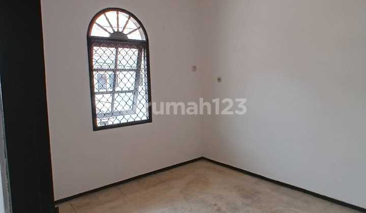 Rumah Di Kelapa Gading  2