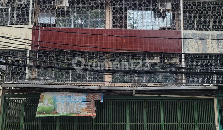 Ruko di Pangeran Jayakarta Ruko di Pangeran Jayakarta