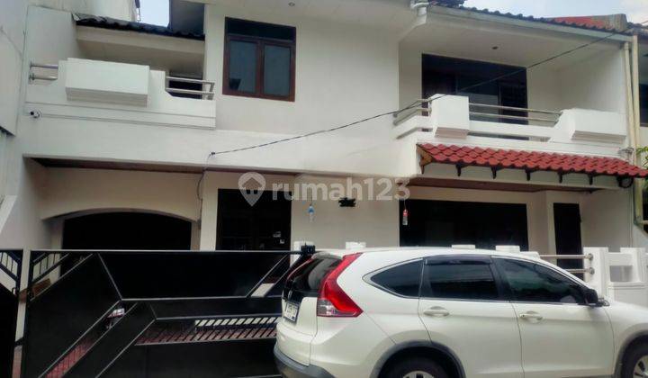 Rumah Semi Furnished Jual Ceparlt 2