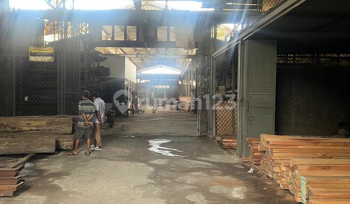 Warehouse in Pulo Gadung 2000m2 Warehouse in Pulo Gadung 2000m2