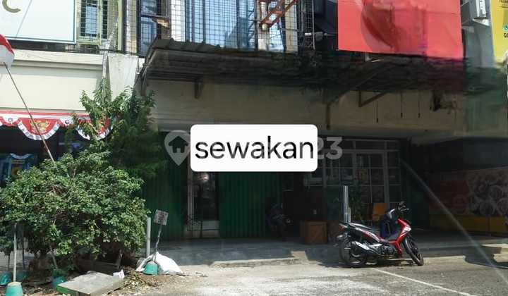 Shop House in Kelapa Gading Main Road. Shop House in Kelapa Gading Main Road.