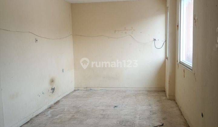 Rumah Sunter Ex Gudang Dan Kantor  Hook 200m2  2