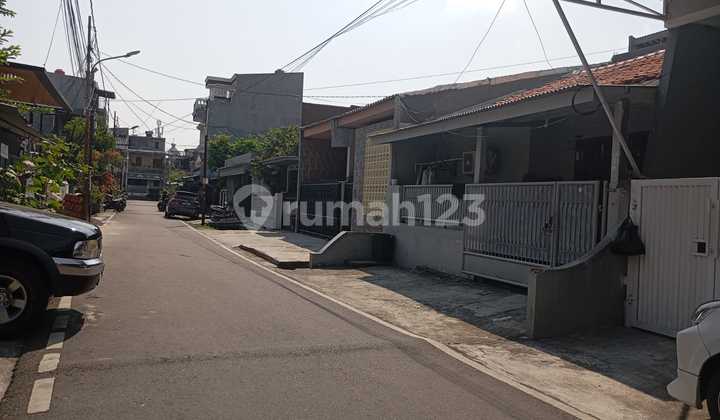 House in Kemayoran For Sale House in Kemayoran For Sale