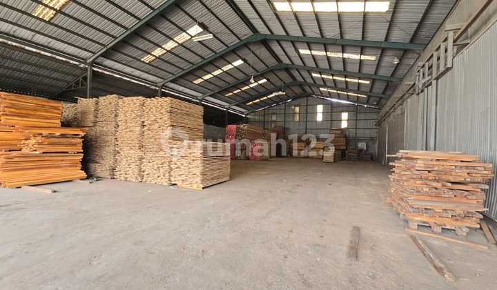 Warehouse in Cakung