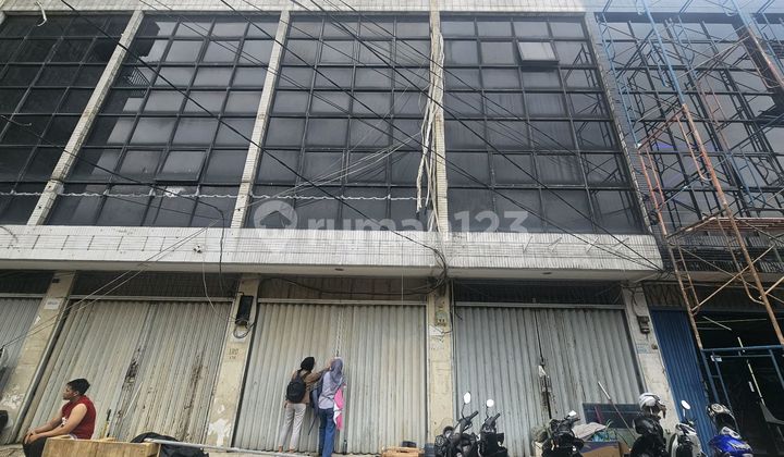 Shop House Good Location Shop House Good Location