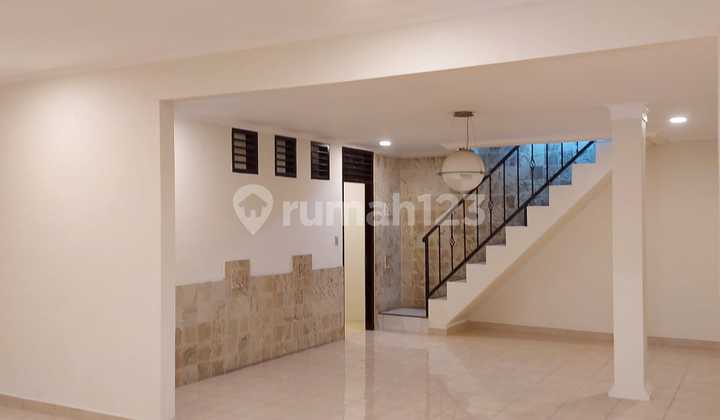 The Best House in Sunter