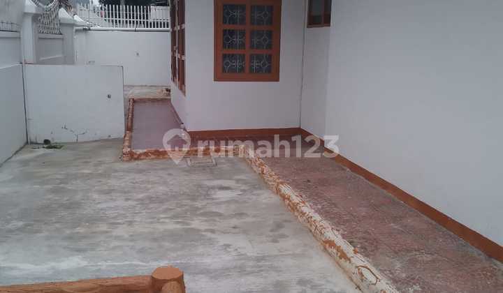 Subsided House 300M2 For Warehouse 2