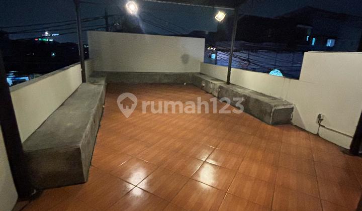 Ruko Ex.caffe Shop, main road. 2