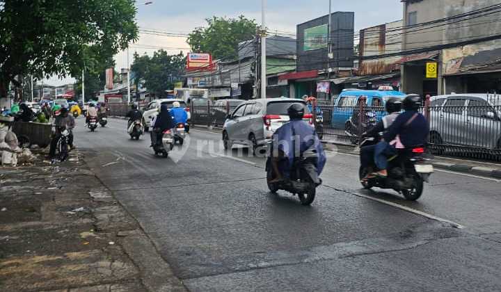 Shop House in Cawang, 2 Units Side by Side Shop House in Cawang, 2 Units Side by Side