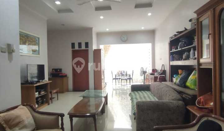 Rumah, di Bintaro, 2