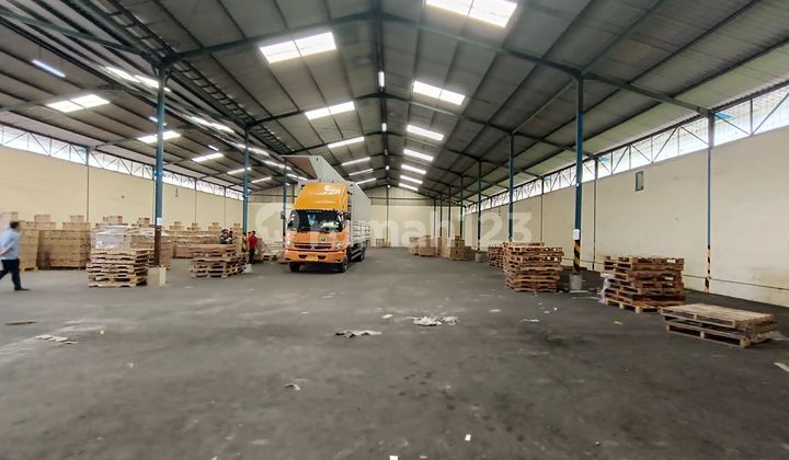 Warehouse in Cakung 2500m2