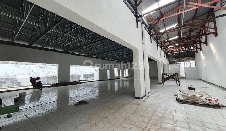 Tempat Usaha  Dimangga Besar Raya Ruko Gandeng 2