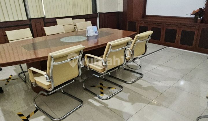 Ruang-Usaha di Kramat ******** Perlantai