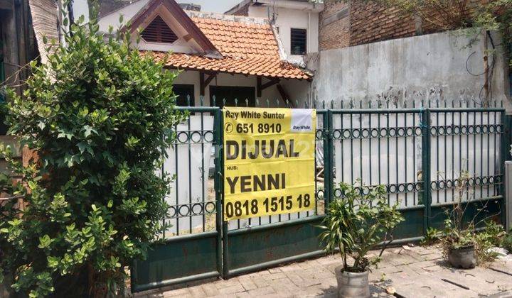 Rumah 2 Lantai Dibungur Kali Baru Timur 1