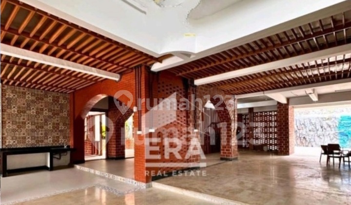 Rumah Estetik Strategis Di Kemang Cocok Untuk Resto, Klinik, Etc 2