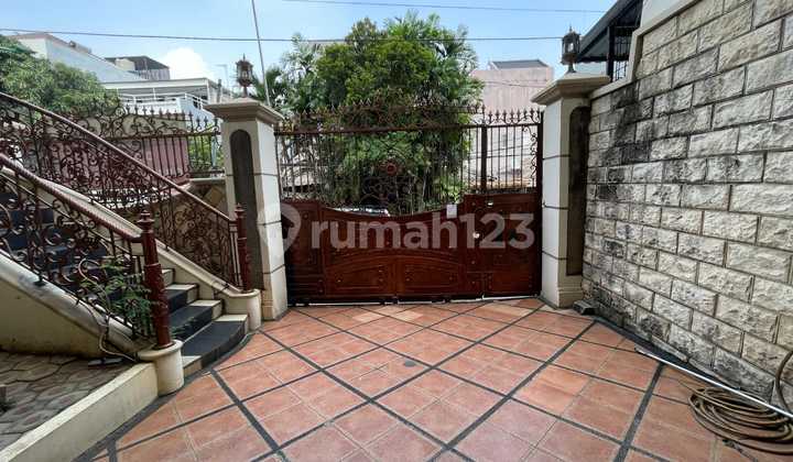 House for Sale in Pluit 2
