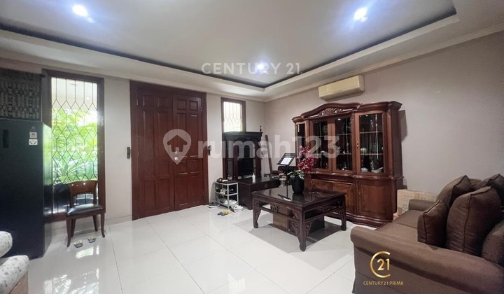 Dijual Rumah Bagus  Harga Menarik Di Bintaro Pesanggrahan 2